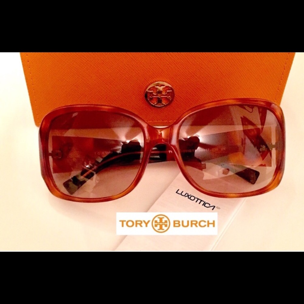 Tory Burch Tortoise Shell Sunnies